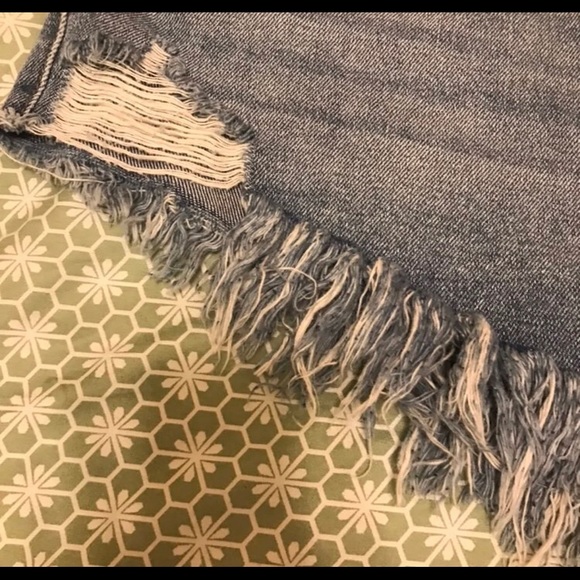 Sold - Picture 4 of 6